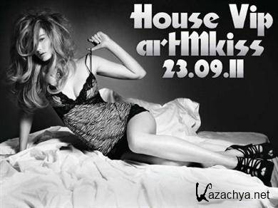 VA - House Vip (23.09.2011) .MP3