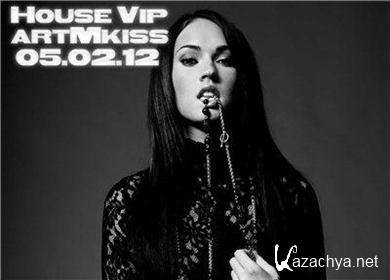 VA - House Vip (05.02.2012). MP3