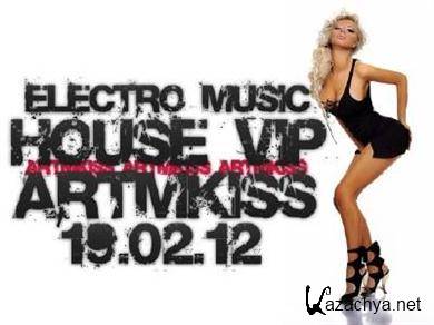 VA - House Vip (19.02.2012). MP3
