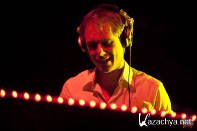 Armin van Buuren - A State of Trance Episode 496 (2011).MP3