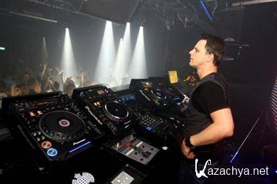 Markus Schulz - Global DJ Broadcast: Ibiza Summer Sessions (DNS Project Guestmix) (2011).MP3