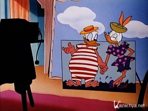    / Donald's Double Trouble (1946 / DVDRip)