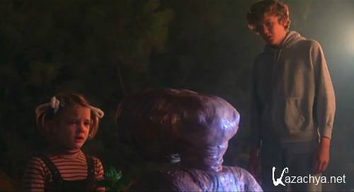  / E. T. The Extra-terrestrial (1982 / DVDRip)