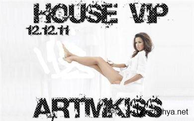 VA - House Vip 12.12.11 (12.12.2011). MP3 