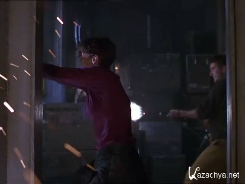 ����� / Virus (1999 / DVDRip)