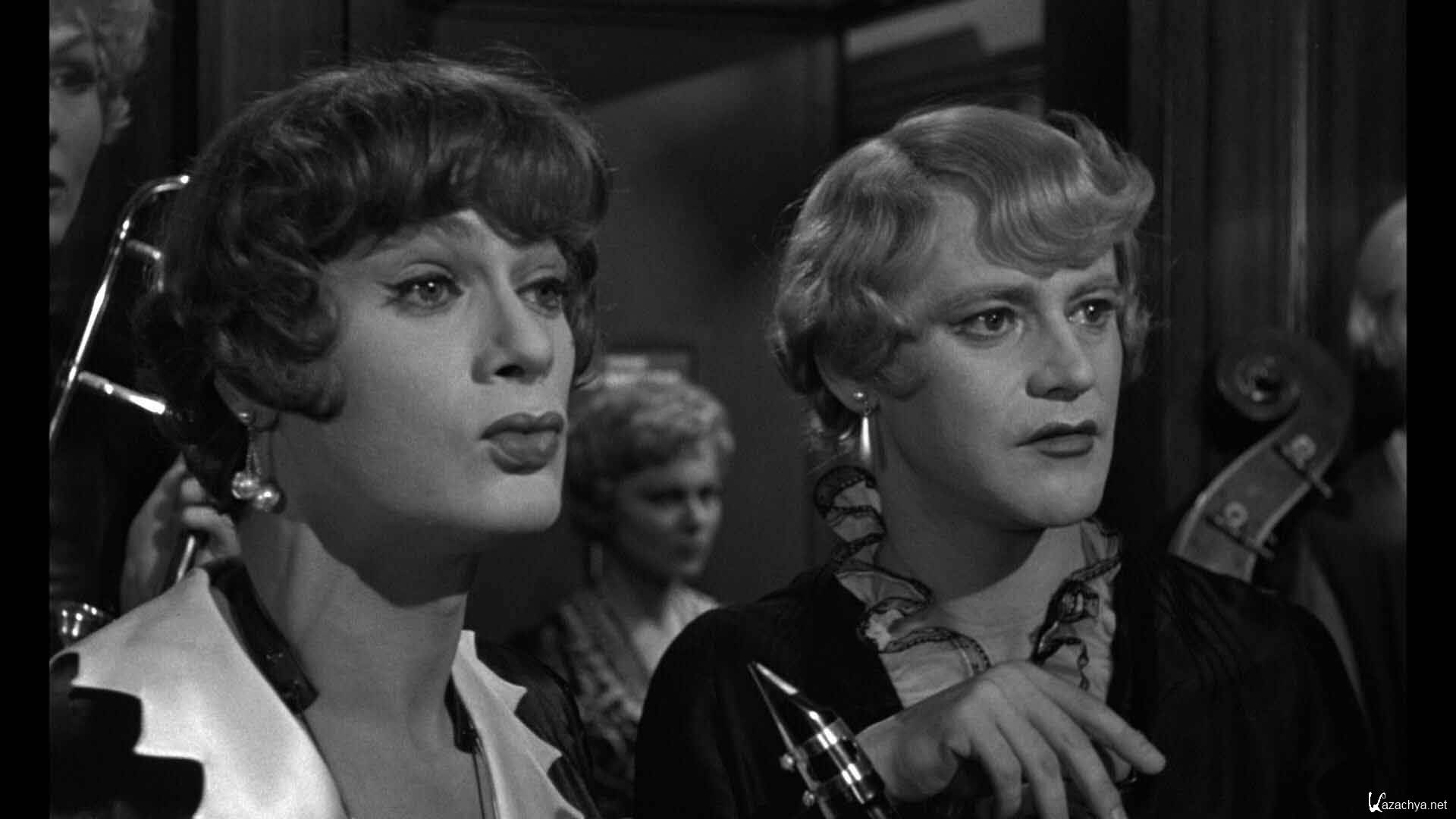 Планета где живут только девушки. В джазе только девушки (1959). В джазе только девушки Дафна.