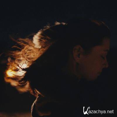 Lizzy McAlpine - Five Seconds Flat (2022)