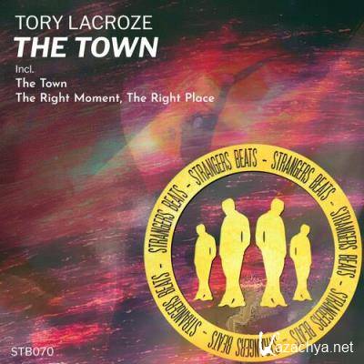 Tory Lacroze - The Town (2022)