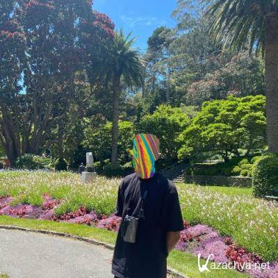 SR MPOFU - Easy Writers II (2022)